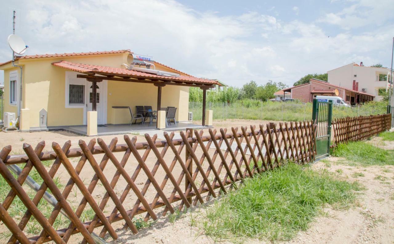 Vila House For Relaxing Vacations Keramotí Exteriér fotografie